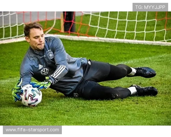 切尔西青训门将的扑救技术被称为“小诺伊尔式”