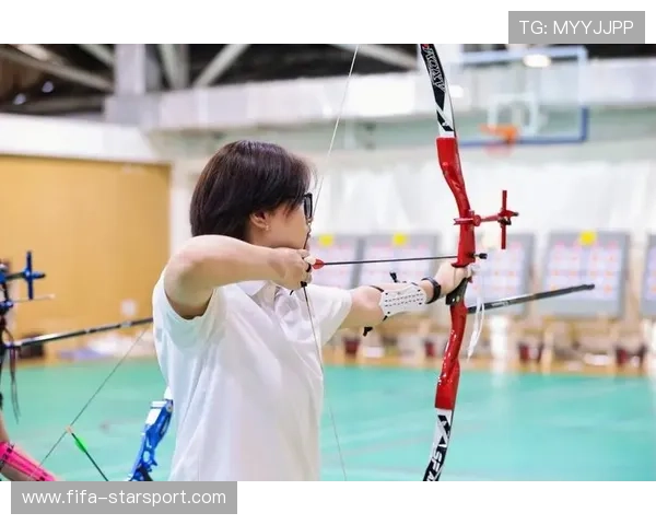 射箭教练推出“静心射术”系列课程，反响热烈