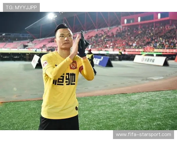 郜林从中甲到女足教练转型，标签彻底被撕碎